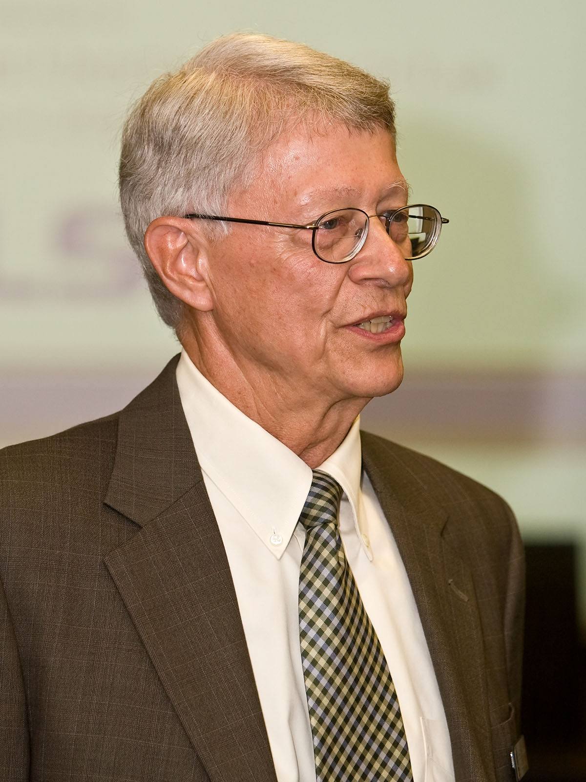 Vice Provost Frank Cartledge