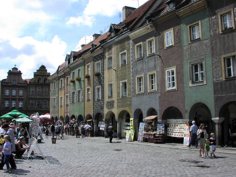 square-town-houses
